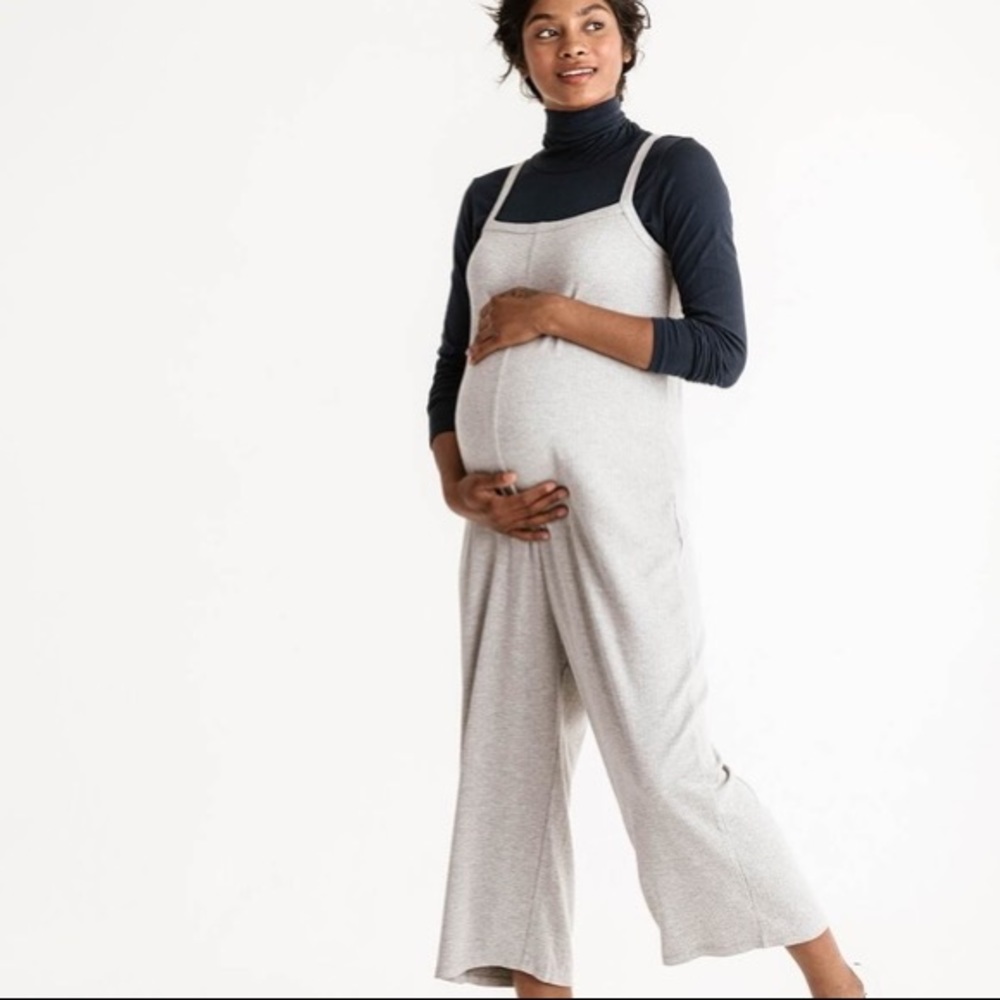 Storq Maternity Jumpsuit: Gray Studio Jumpsuit, Midi/Cropped NWT NEW size 3